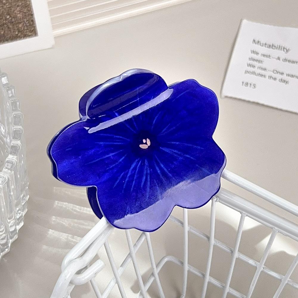 AWAYTR Fashion Arcylic Flower Hair Claws Plastic Floral Hair Clips Crab For Girl Gift Hair Accessories Valentine Headwear