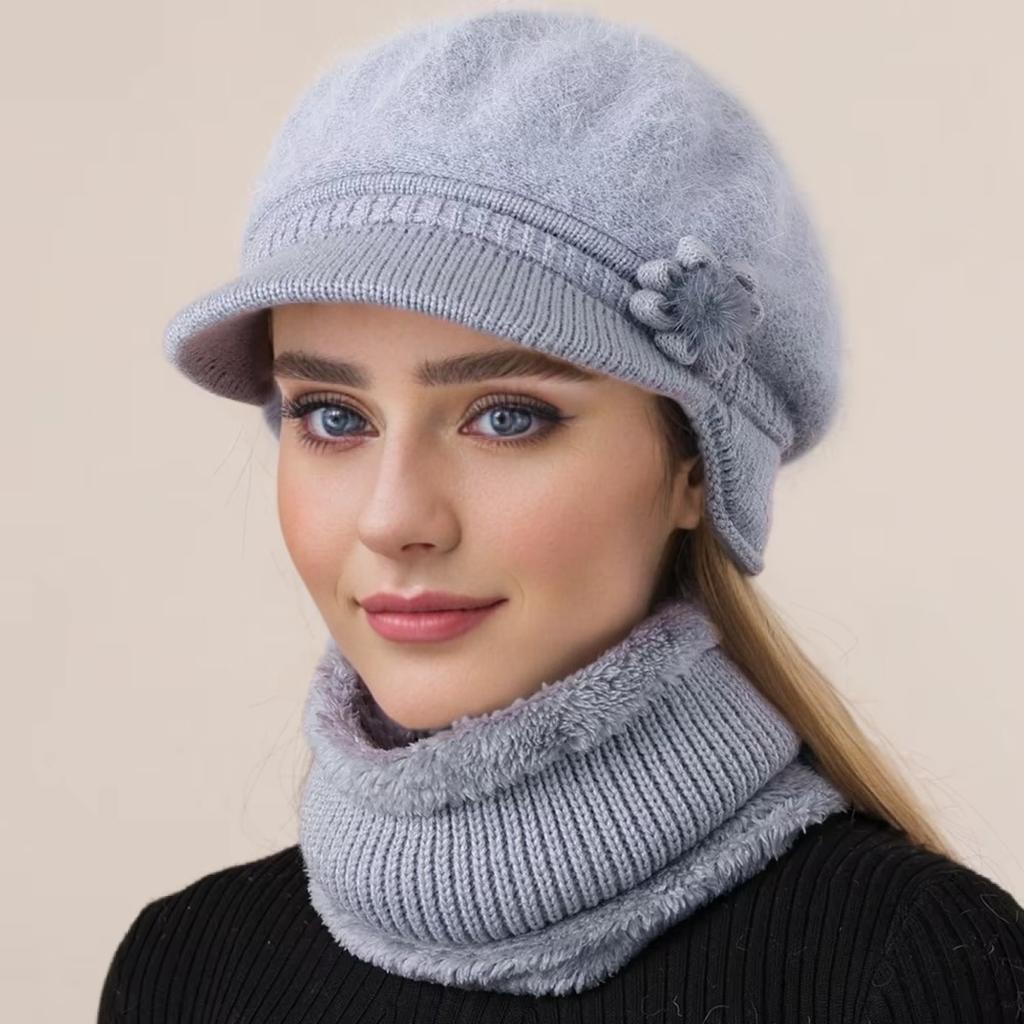 New Woman Winter Hat Ear Protection Warm Suit Plush Fur Lined Warm Hat For Female Casual Rabbit Fur Blend Knitted Cap