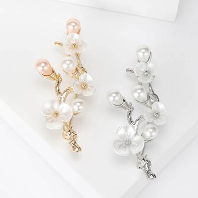 Sweet Fashion Temperament Pearl Peach Blossom Brooch Versatile Clothing Accessories Collar Pin Factory