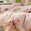 Class A super soft double yarn four-piece set printing fashion kapok small floral student dormitory bed three-piece set