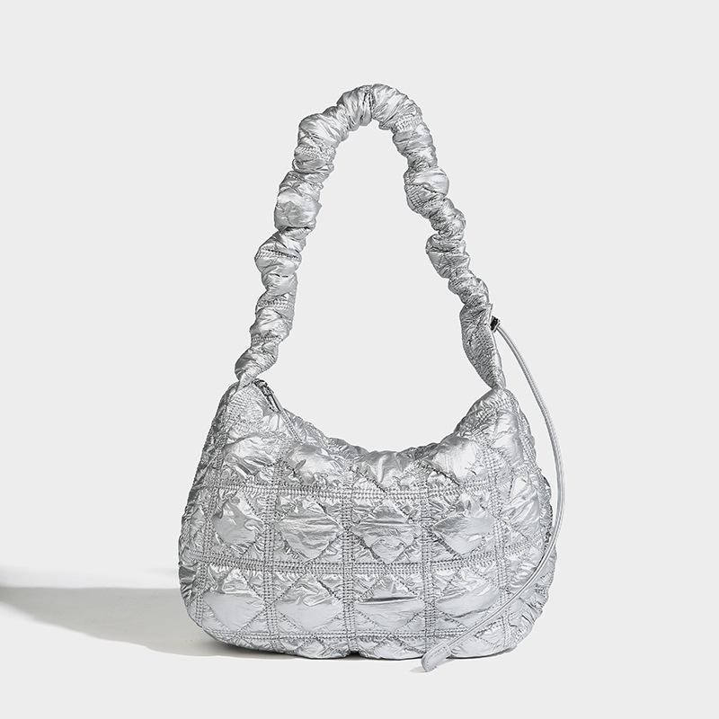 

Korean Version Niche Puff Bag Casual Pleated Design Handheld Cloud Bag Fashionable Versatile Shoulder Underarm Bag серебряный