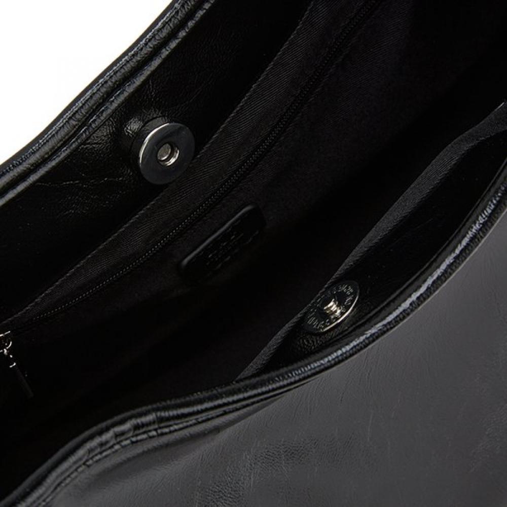 Soft Square Shoulder Bag Ar7ab224