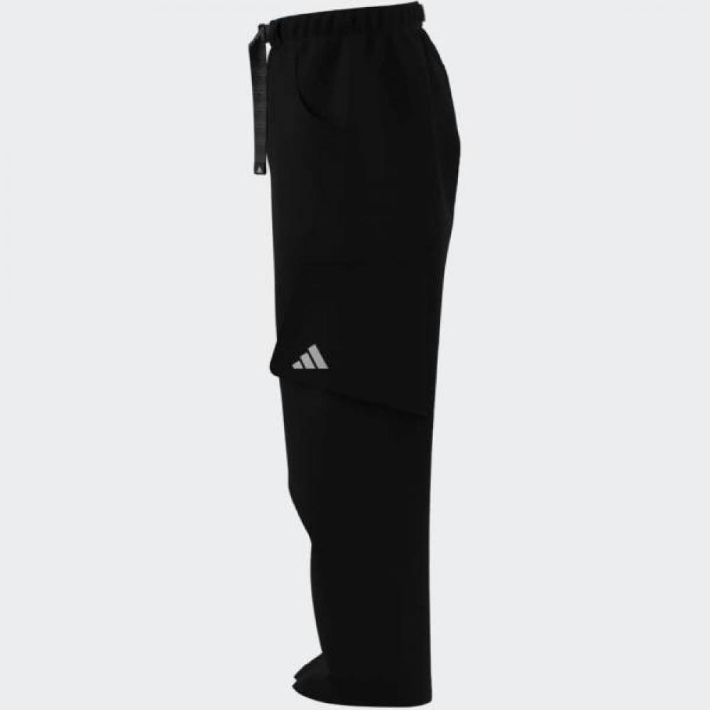 AdidaS Men S looSe Fit Stretchy City eScape Cargo pantS