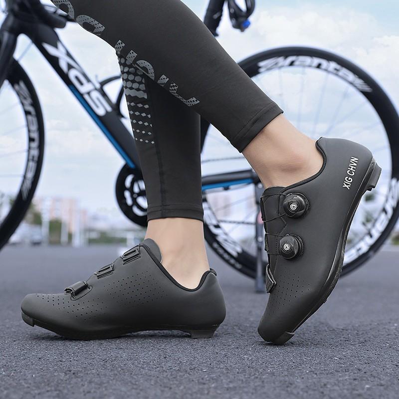 Unisex Cycling Shoes Road Mountain Bikes Breathable Anti-Slip Shock Absorbing With Stiff Sole