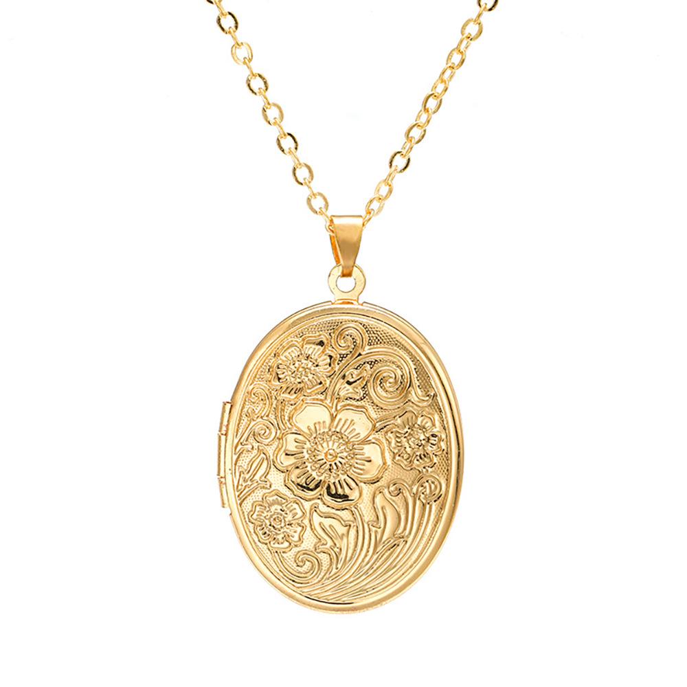 Heart-Shaped Locket Necklace - Women's Fashion Luxury Pendant Chain for Couples