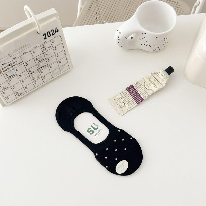 Invisible Socks for Women In Summer, Thin, Odorless and Non-fading, and Solid Color, Versatile, Mesh and Breathable Boat Socks for Women