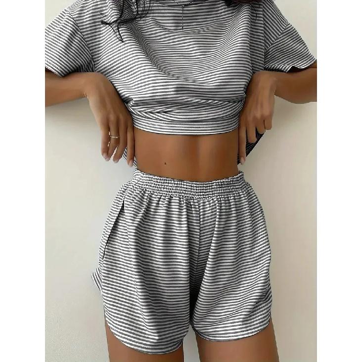 2026 New women's striped pajama set summer short sleeved T-shirt and shorts 2-piece set home wear casual loose round neck pajama