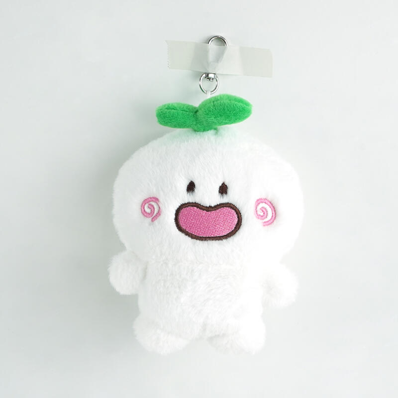 Heeji doll keychain