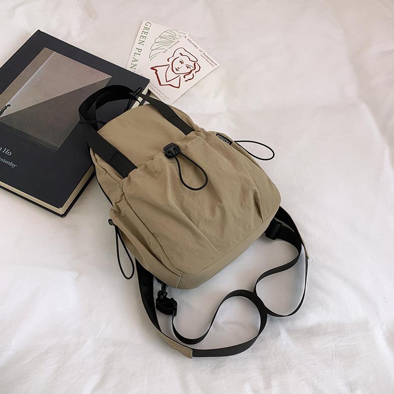 Personalized Retro Casual Texture Backpack 2025 Spring New Foreign Style Fashion Trend Women Commuting Small Backpack