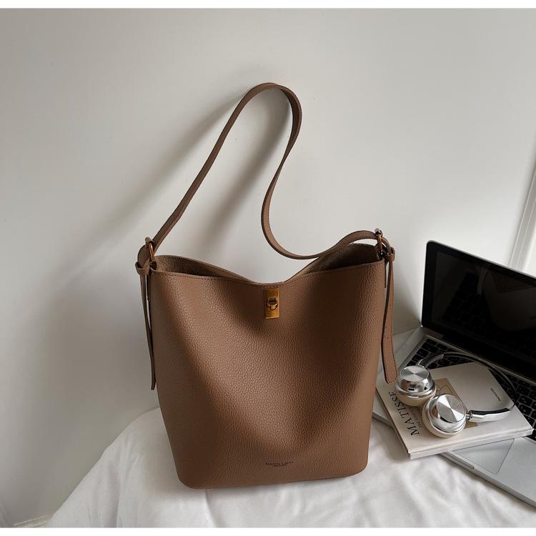 Retro-Mode große Kapazität Schultertasche Damen 2025 Neu Lässig Vielseitig Unterarm-Beuteltasche Pendler-Umhängetasche