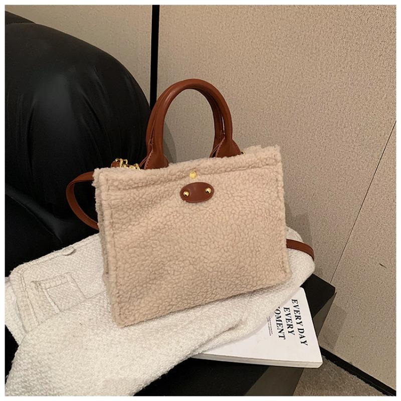 Lamb Wool Plush Bag Women's Large-capacity New Autumn and Winter Messenger Bag Portable Commuter Tote Bag