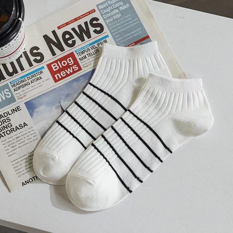 5 Paar Sommer Baumwolle Herren & Damen Kurze Socken Mode Atmungsaktive Bootssocken Bequeme Freizeitsocken Weiß und Schwarz