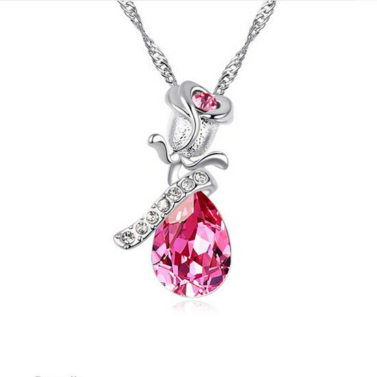 European and American Fashion Rose Crystal Necklace Pendant