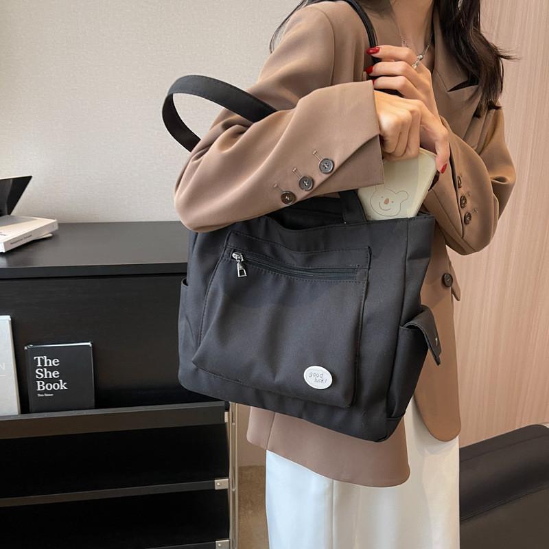 Large Capacity Stylish Canvas Tote Bag For Women With Durable Oxford Fabric Design