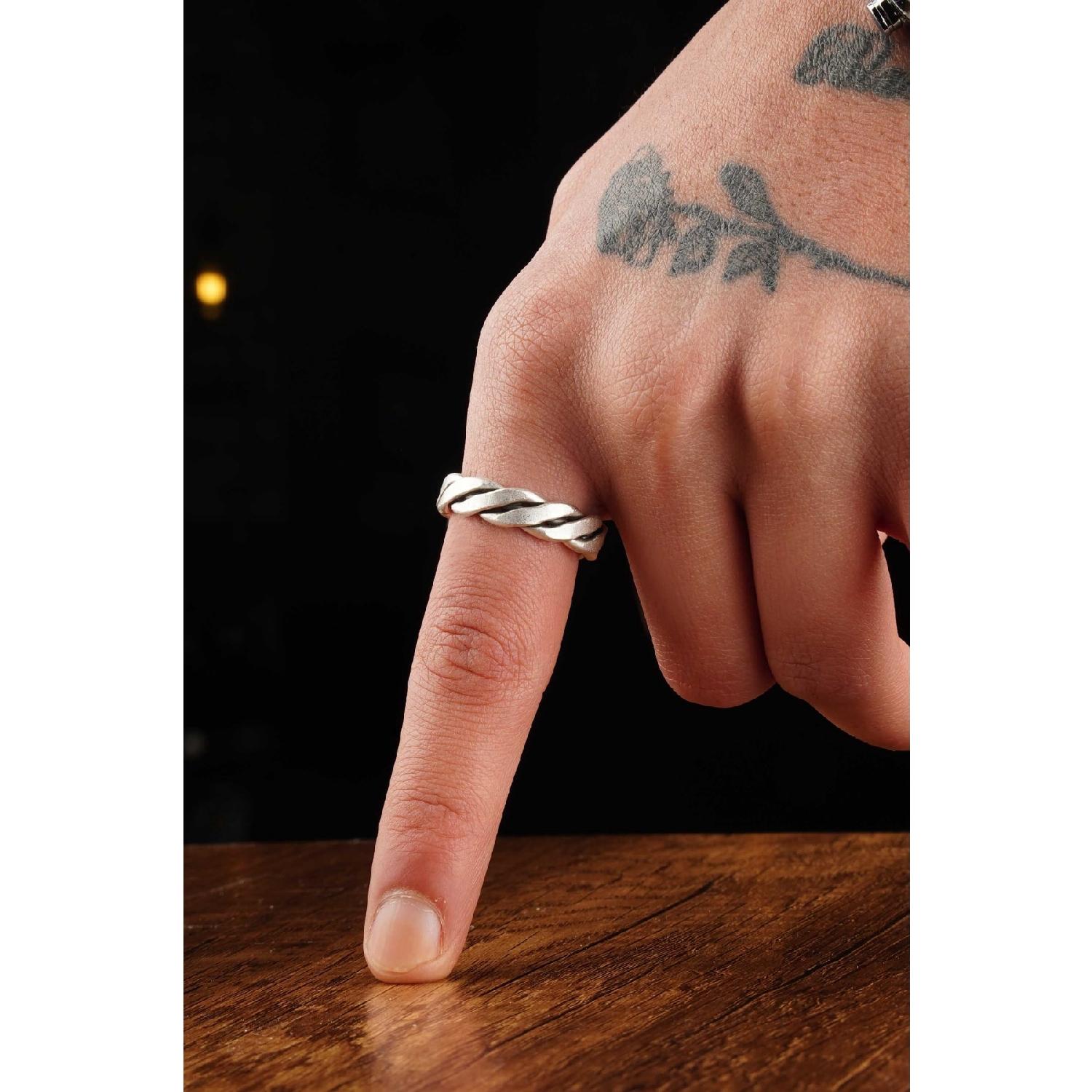 

Нова спіральна модель регульованого чоловічого кільця