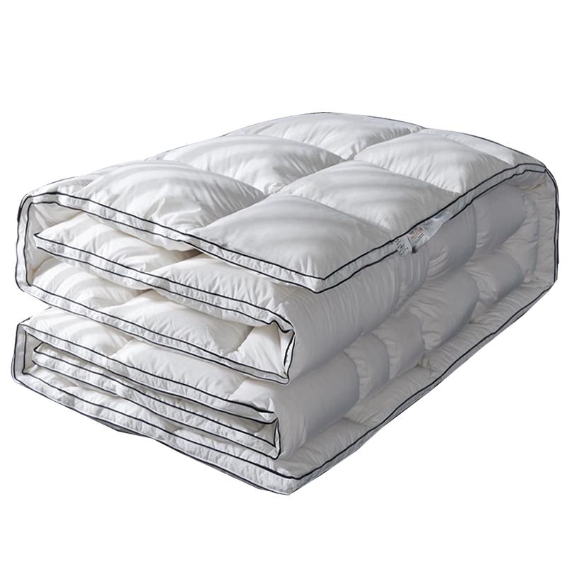 Muji 55% White Goose Down Quilt