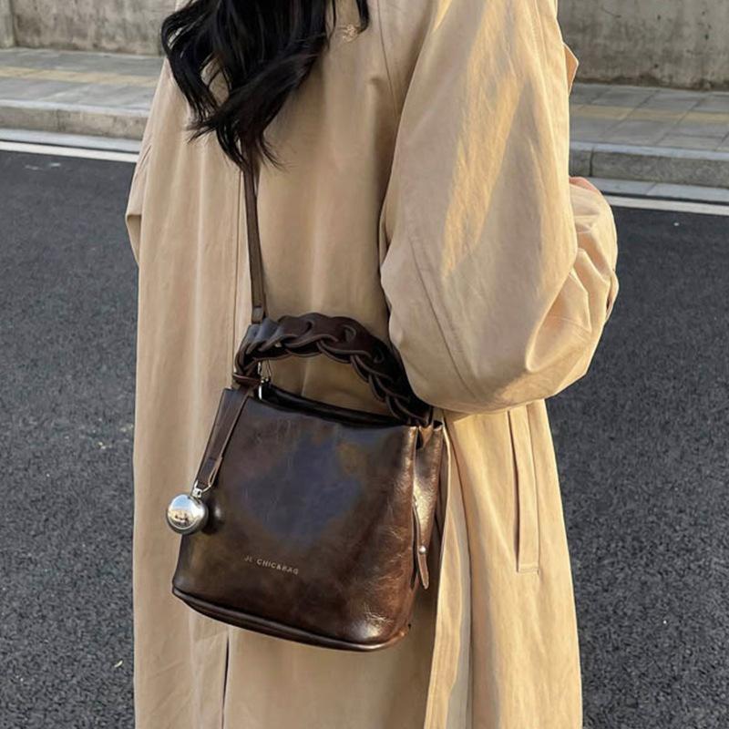 Bucket Bag with Premium Texture, Versatile and Suitable for All Occasions, Single Shoulder Crossbody Bag