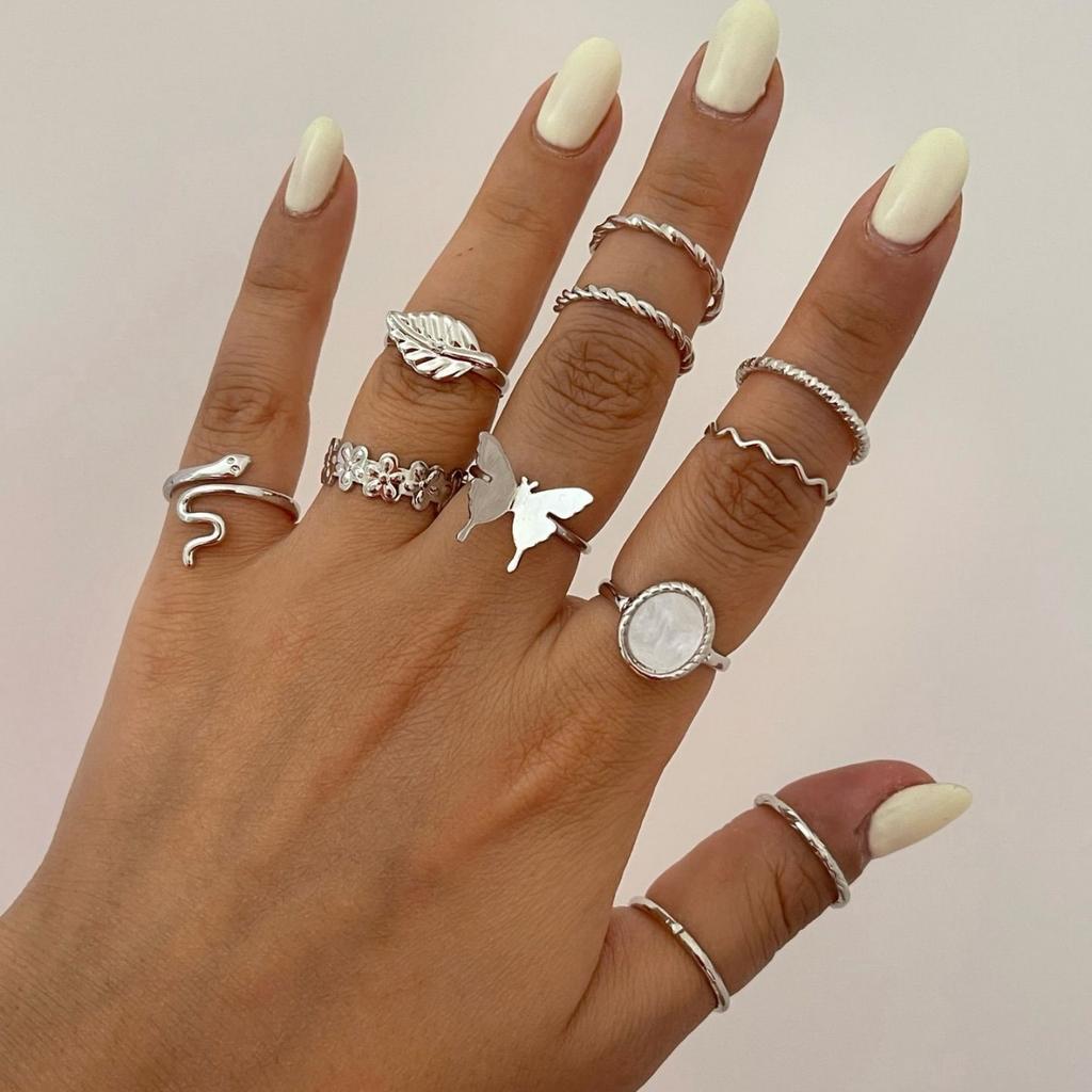 European and American simple retro flower butterfly ring set temperament versatile metal plain ring stacked hand jewelry women