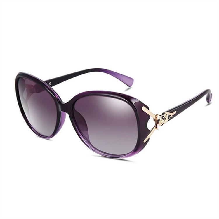 Polarized Women's HD Day & Night Driving Sunglasses – Anti-Glare & Night Vision Enhanced.