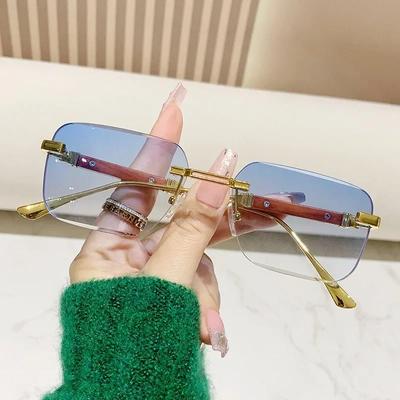 Kleine quadratische coole Sonnenbrille Damen Herren Marken-Designer Mode-Sonnenbrillen Weiblich Männlich Bunter randloser