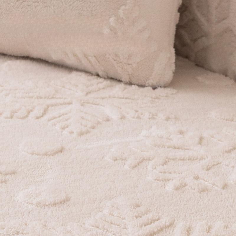 Christmas French Thickened Warm Sofa Cover Fabric New Anti Slip One-piece Sofa Cushion Warm and Comfortable in Autumn and Winter