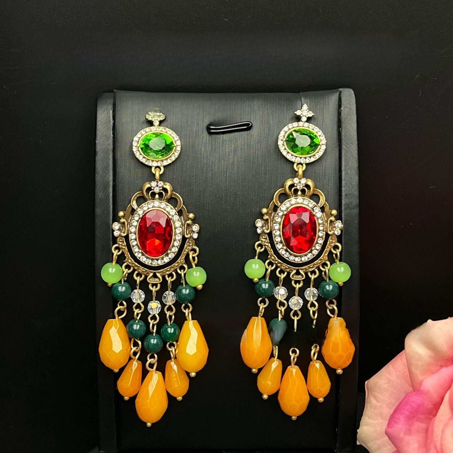 2026 Jewelry European and American Style Medieval Fashion Personality Exaggerated Earrings Femininity Versatile Stud Earrings