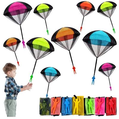 Parachute Toys for Kids, Outdoor Flying Parachute Men Toy, Army Soldiers Guys Toy, No Battery Throwing Hand Toy for Kids Party Favor