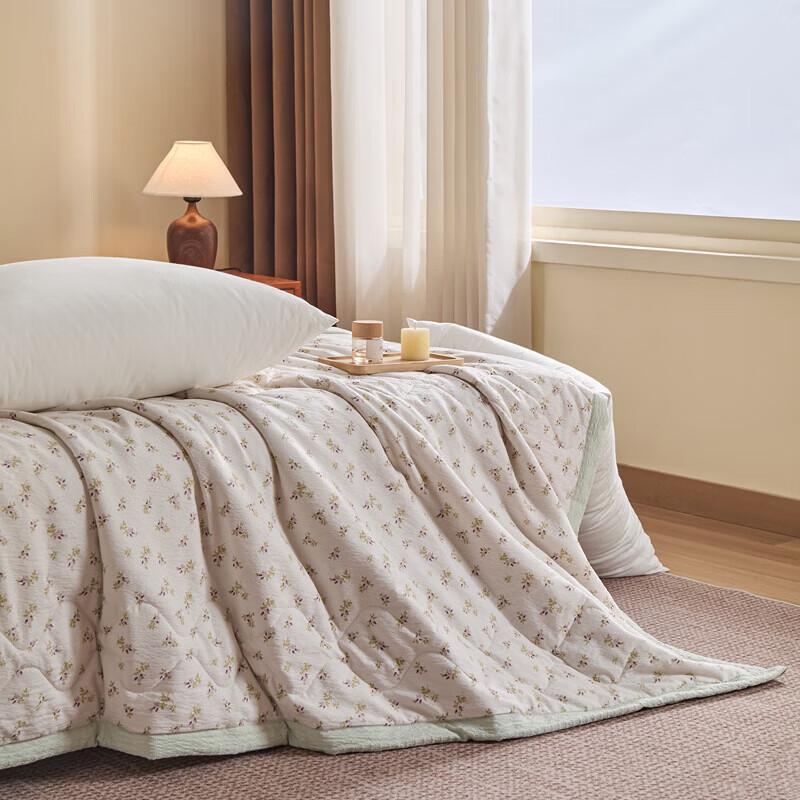 Hodo Crinkle Gauze Summer Quilt
