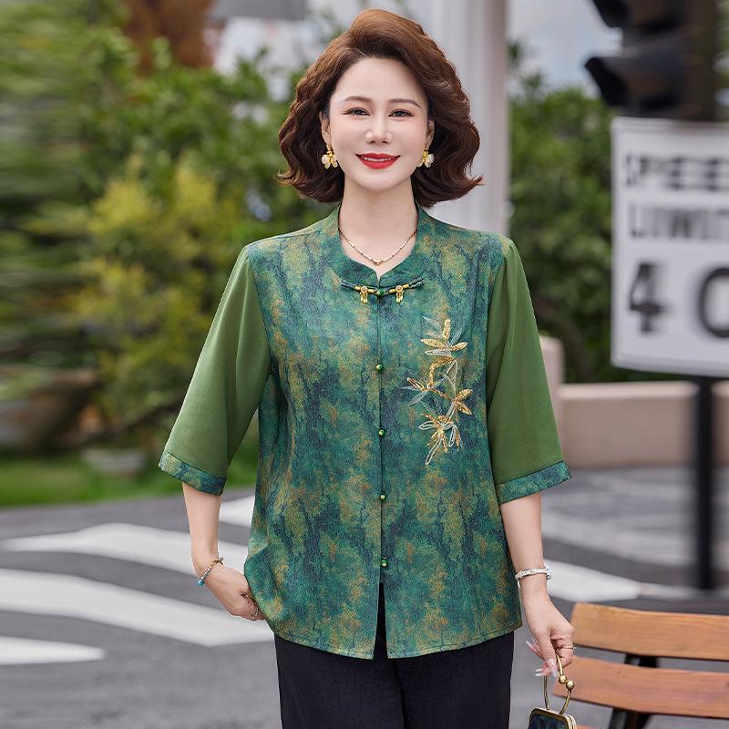 

2026 Summer Trendy Chinese National Style Loose Slimming Colorful Painting Top for Middle-aged and Elderly Women 5XL (75-82.5 kg)