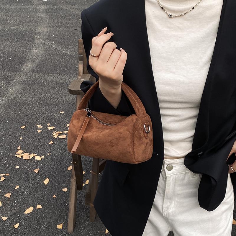 Vintage Suede Leather Shoulder Bag Solid Color Large Capacity Pillow-shaped Tote Bag French Elegant Casual Simple Commuter Bag