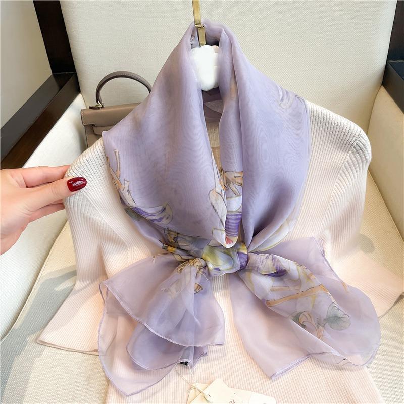 Simulation Silk Large Shawl, Soft Yarn Scarf, Women's Large Size Fashion Fashion Flower Commuting Sun Protection, Light Luxury Silk Scarf