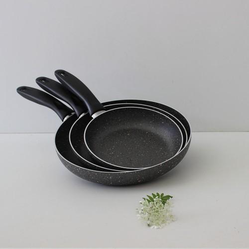 

18-22-26 см Набор противней Толщина 2,0 мм