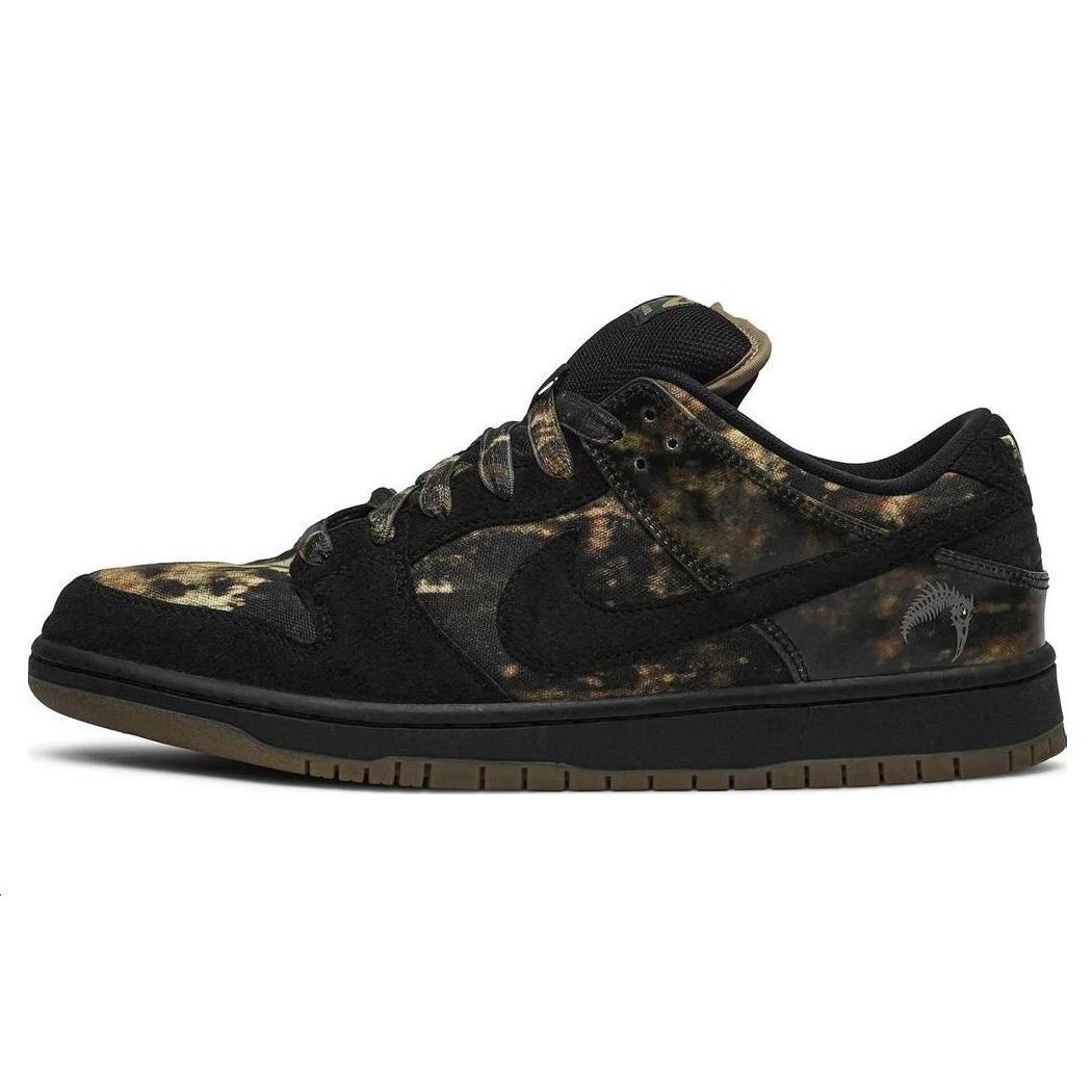 

Nike Sb Dunk Low Pushead 2 536356-002 44
