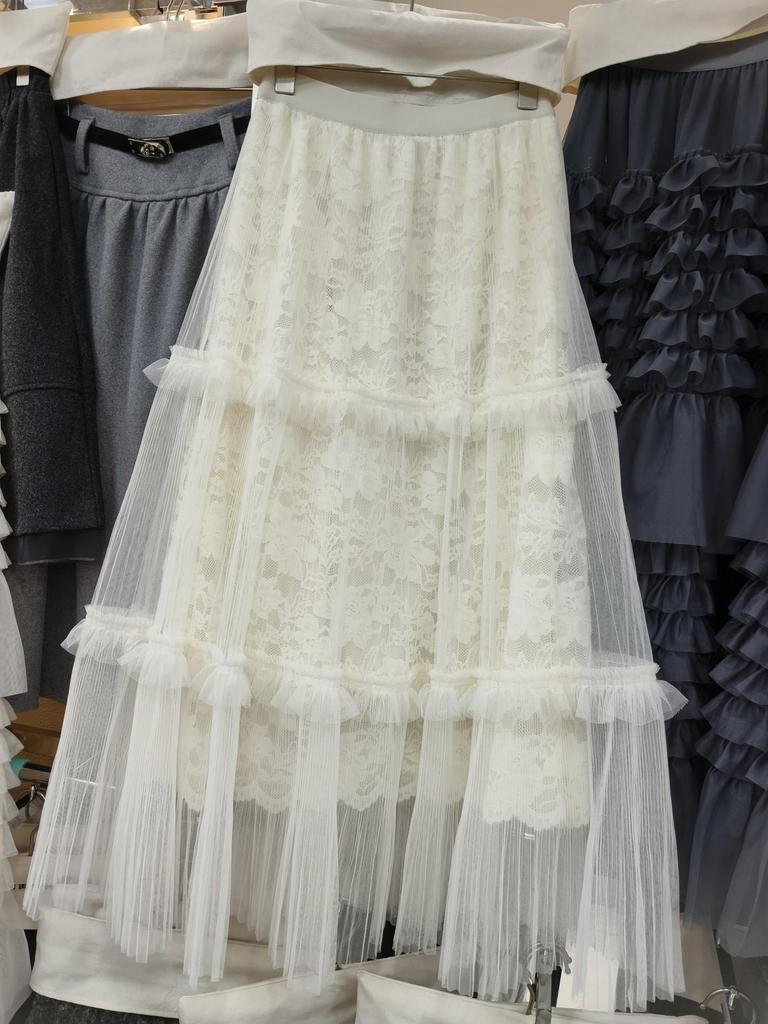 2026 Early Spring Multi-layer Slimming A-line Lace Mesh Skirt for Women