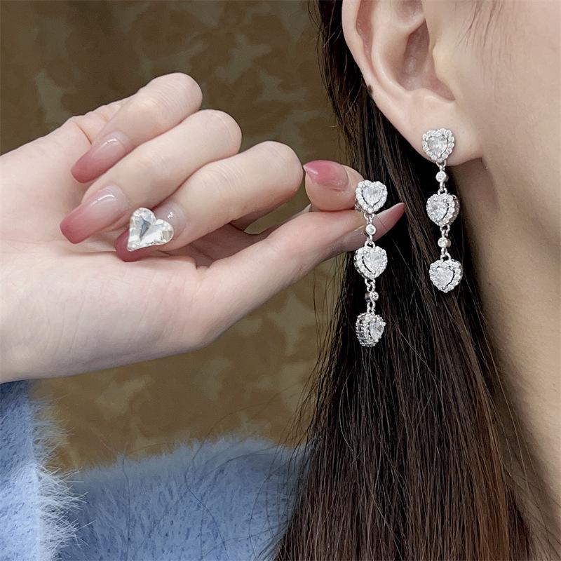 Sparkling Diamond Heart Tassel Stud Earrings, Full Inlaid, Trendy European & American Style for Women.