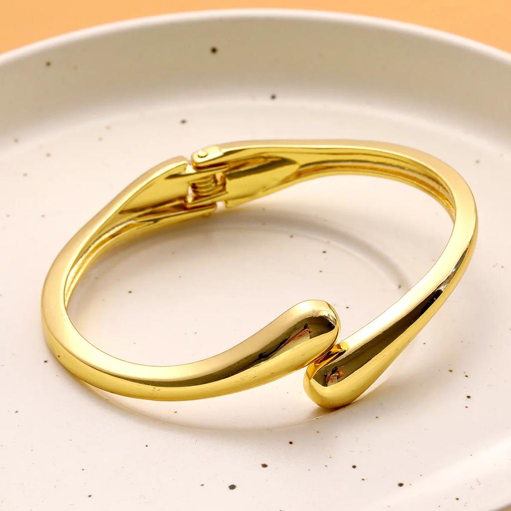 Simple Teardrop Shaped Bangle For Women Creative Gold  Color Adjustable Cuff Open Bracelet Girls Fashion Jewelry
