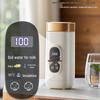 Přenosná nerezová elektrická konvice a izolovaný vyhřívací hrnek na cesty