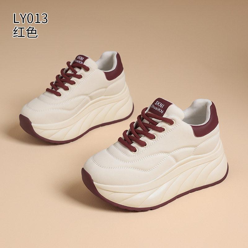 Dad shoes women's 2026 autumn and winter new fashionable simple versatile inner height increase student sports casual women's shoes