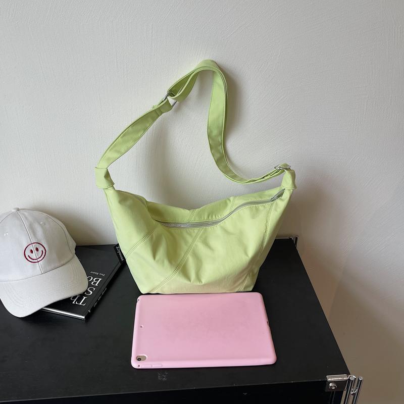 Women's Large Capacity Shoulder Crossbody Bag Solid Color Hobo Bag