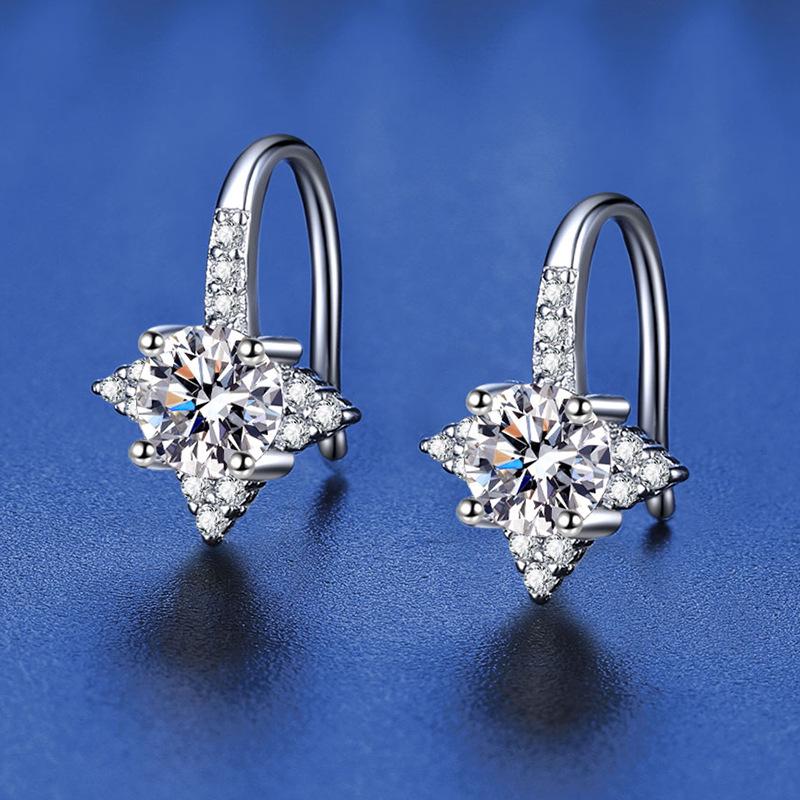 

Eight-Pointed Star Moissanite Stud Earrings in Sterling Silver - Sparkly Diamond Luxury Dangles for Women 50 Points [Cubic Zirconia]