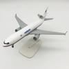 1/400 Scale Malaysia Airways MD-11 20cm Diecast Alloy Airplane With Aircraft Landing Gear Model Collection Gift Display Plane