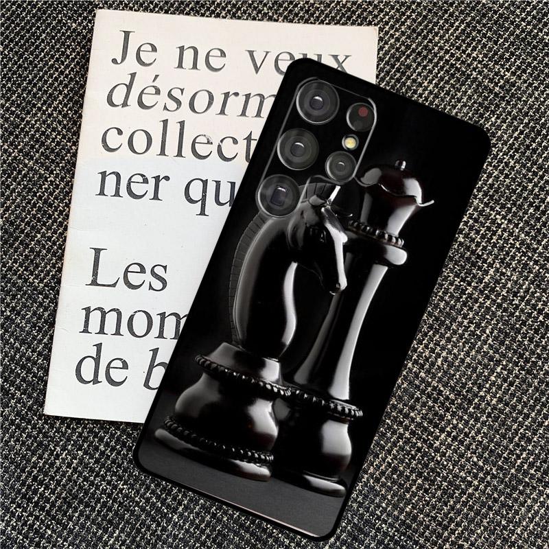 Chess Board Dark Horse Cover For Samsung Galaxy S24 Ultra S22 S23 Plus S20 S21 FE S8 S9 S10 Note 10 20 Ultra Case