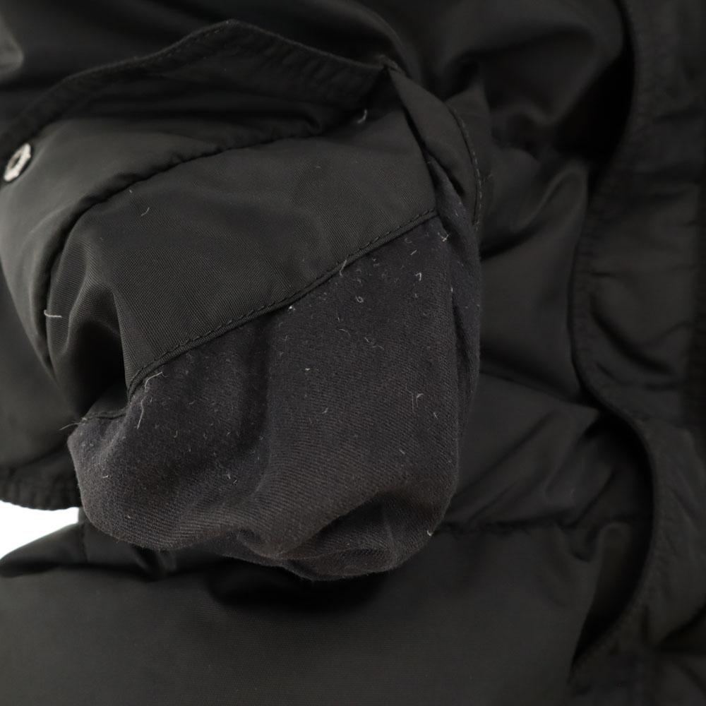 DUVETICA Vyrobeno v Bulharsku Péřová bunda 48 černá Pánská Použitá