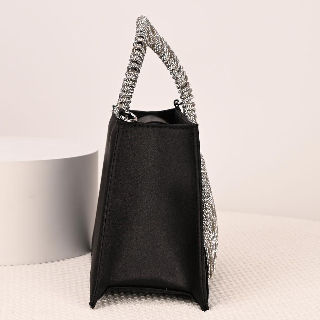 New women's bag bring diamond-encrusted French fairy bag super flash rhinestone trapezoidal bag shoulder messenger handbag