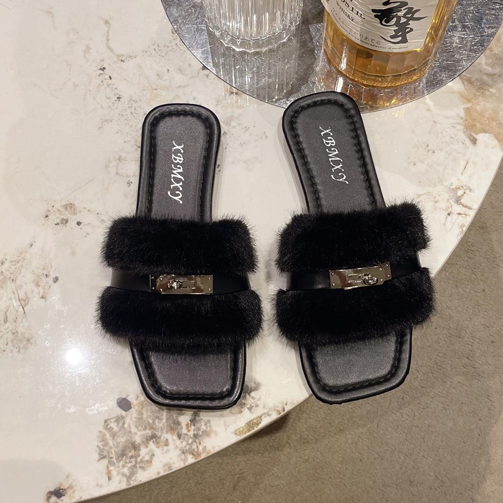 French Small Fragrant Wind Fluffy Slippers Female Outer Wear 2025 Autumn Fairy Wind Flat Bottom Non-slip Square Head Lazy Word Drag