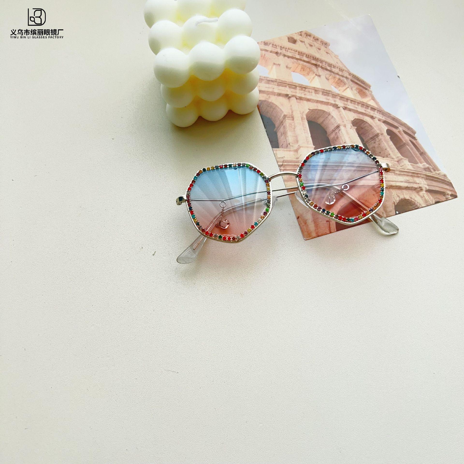 

Детские солнцезащитные очки модные солнцезащитные очки с защитой от ультрафиолета металлические очки Diy Baby вогнутые солнцезащитные очки для фото