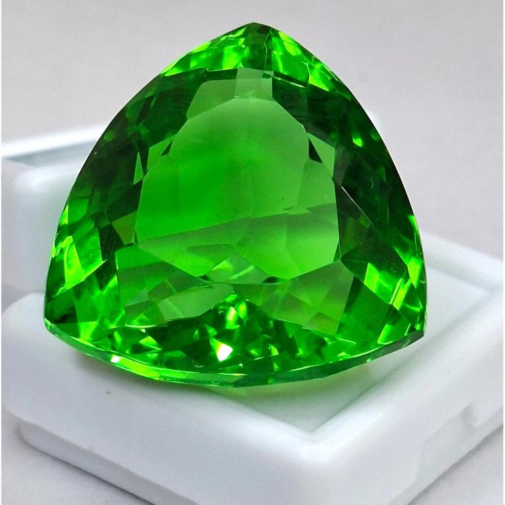 Natural Green Peridot Trillion Cut 62-64 Ct Beautiful Certified Loose Gemstone