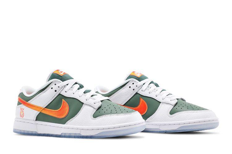 Men's Sneakers Nike Dunk Low SE NY vs. NY Dutch Green/Multi-Color-White