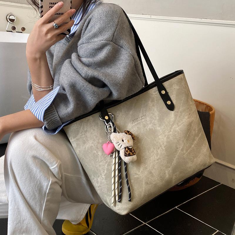 Large Capacity Denim Shoulder Bag Commuter Bag Women'S New Spring Versatile College Student Class Tote Bag
