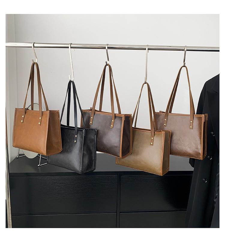 Large Capacity Black Tote Bag For Women Fashionable And Versatile Urban Style